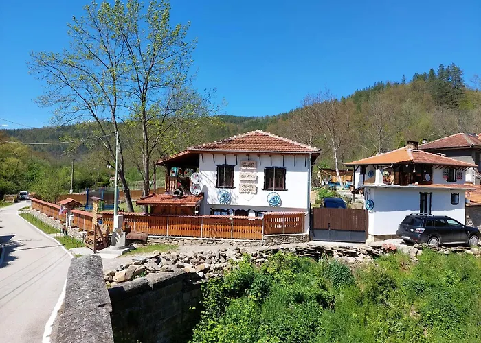 Holiday home комплекс старото скандало *